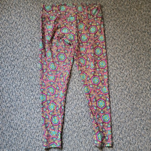 Tall and Curvy LuLaRoe Pink Yellow Blue Geometric Buttery Soft Leggings XXL - Picture 2 of 15